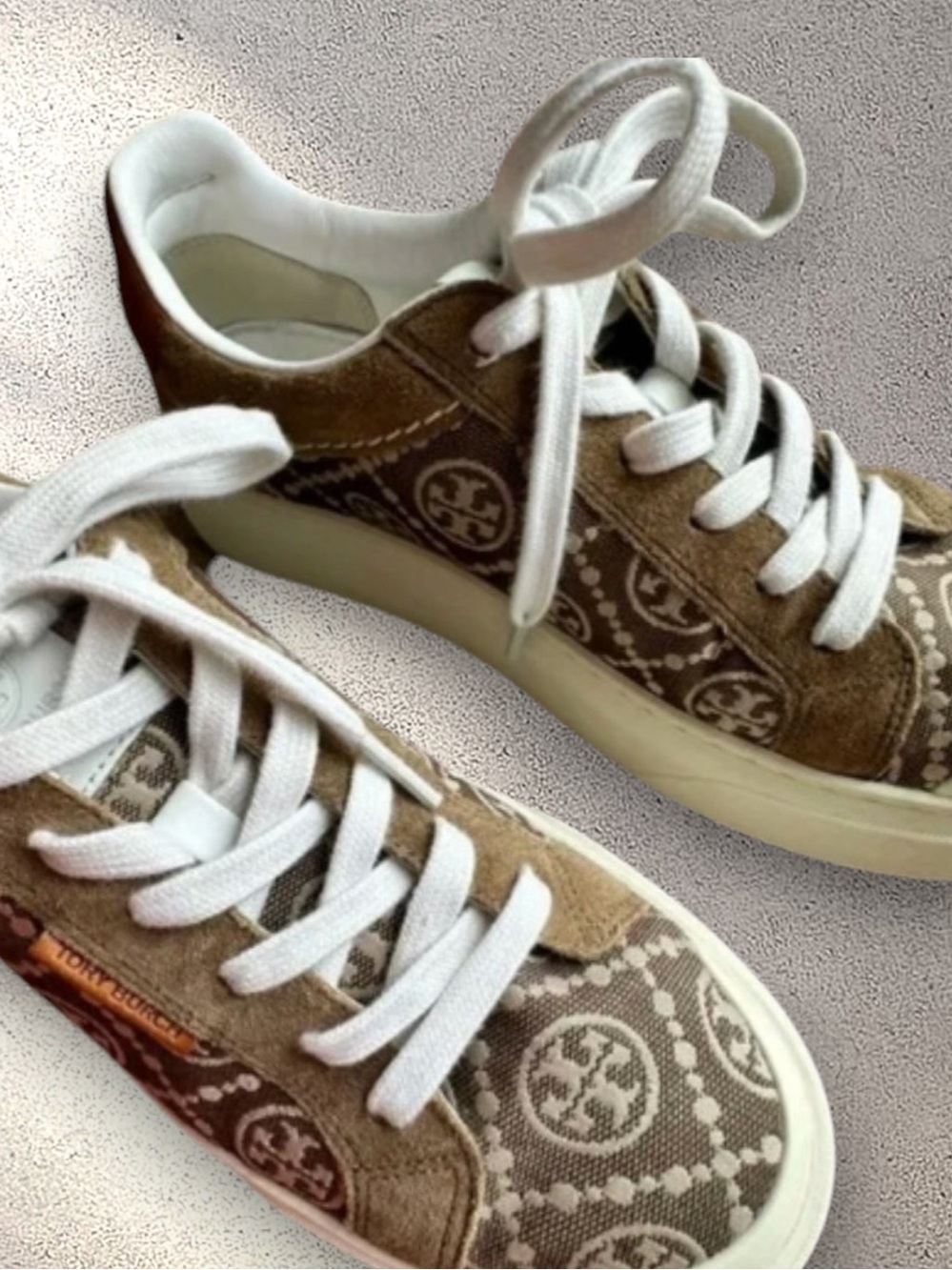 805 Tory Burch T Monogram Ladybug Sneakers Inverse Hazel Bourbon 8.5